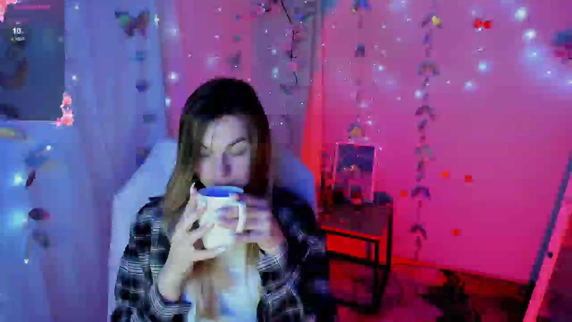 Gallery image thumbnail from Missi_More's myfreecams stream on, 05/03/2026, 10:58 image 16 of 20