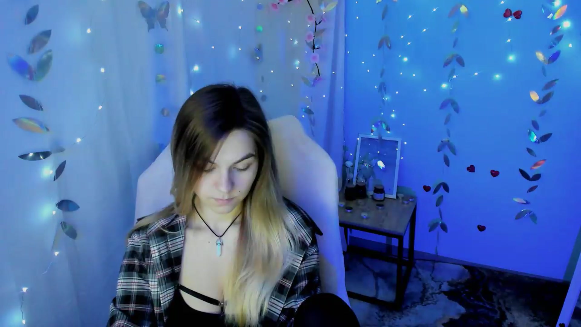 Gallery image thumbnail from Missi_More's myfreecams stream on, 05/04/2026, 12:00 image 12 of 20