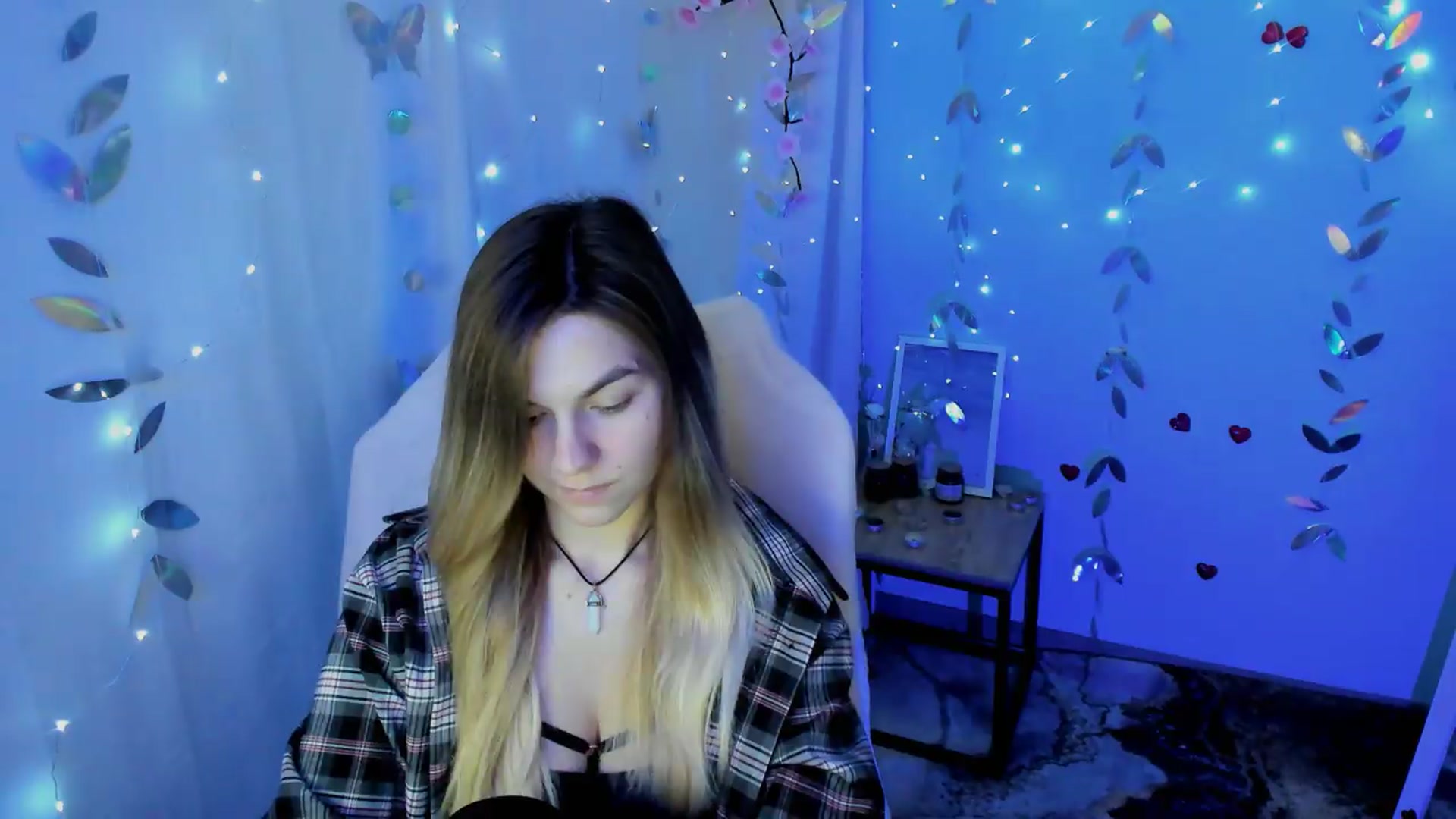 Gallery image thumbnail from Missi_More's myfreecams stream on, 05/04/2026, 12:00 image 10 of 20
