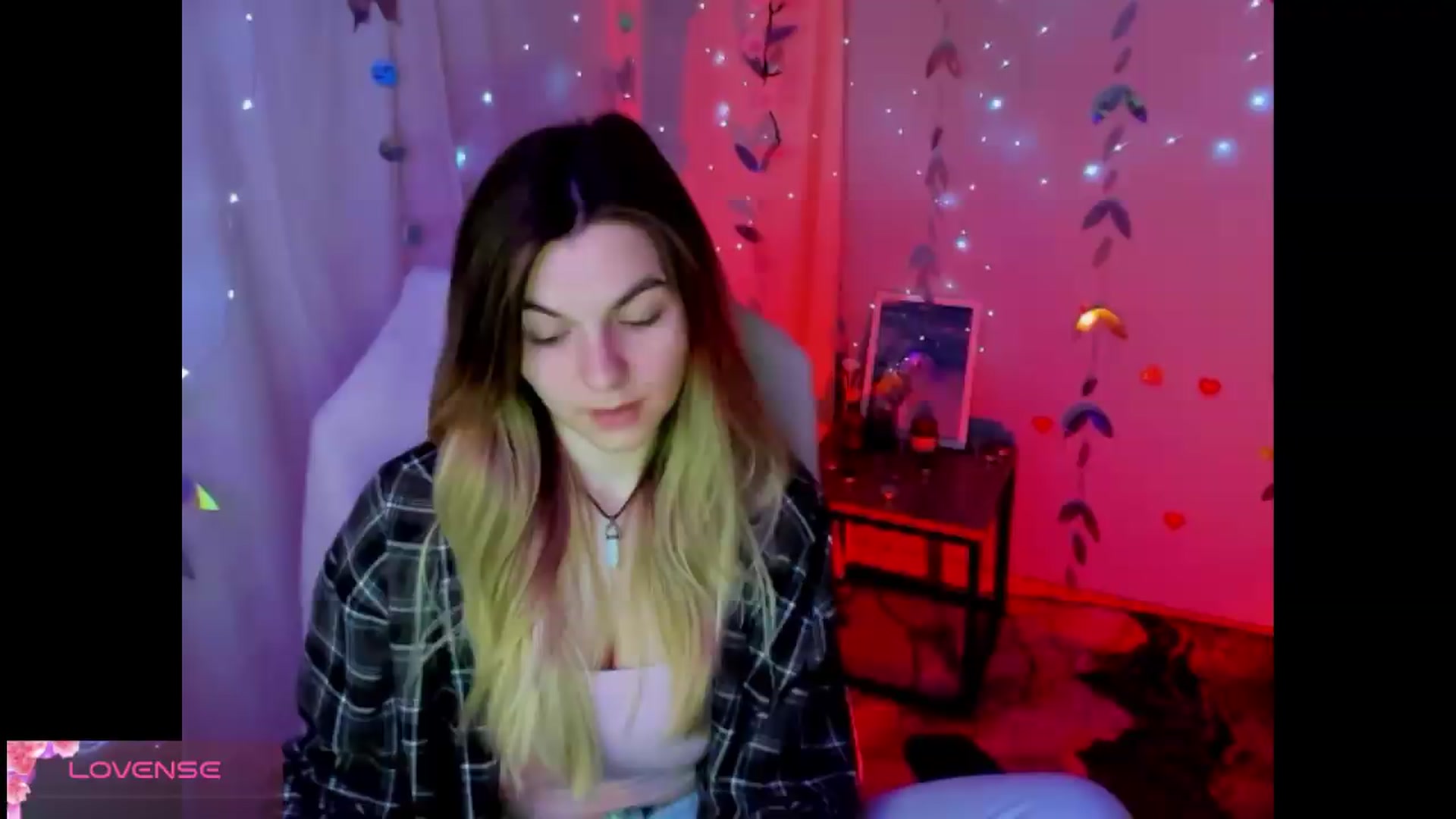Gallery image thumbnail from Missi_More's myfreecams stream on, 05/07/2026, 11:52 image 14 of 20