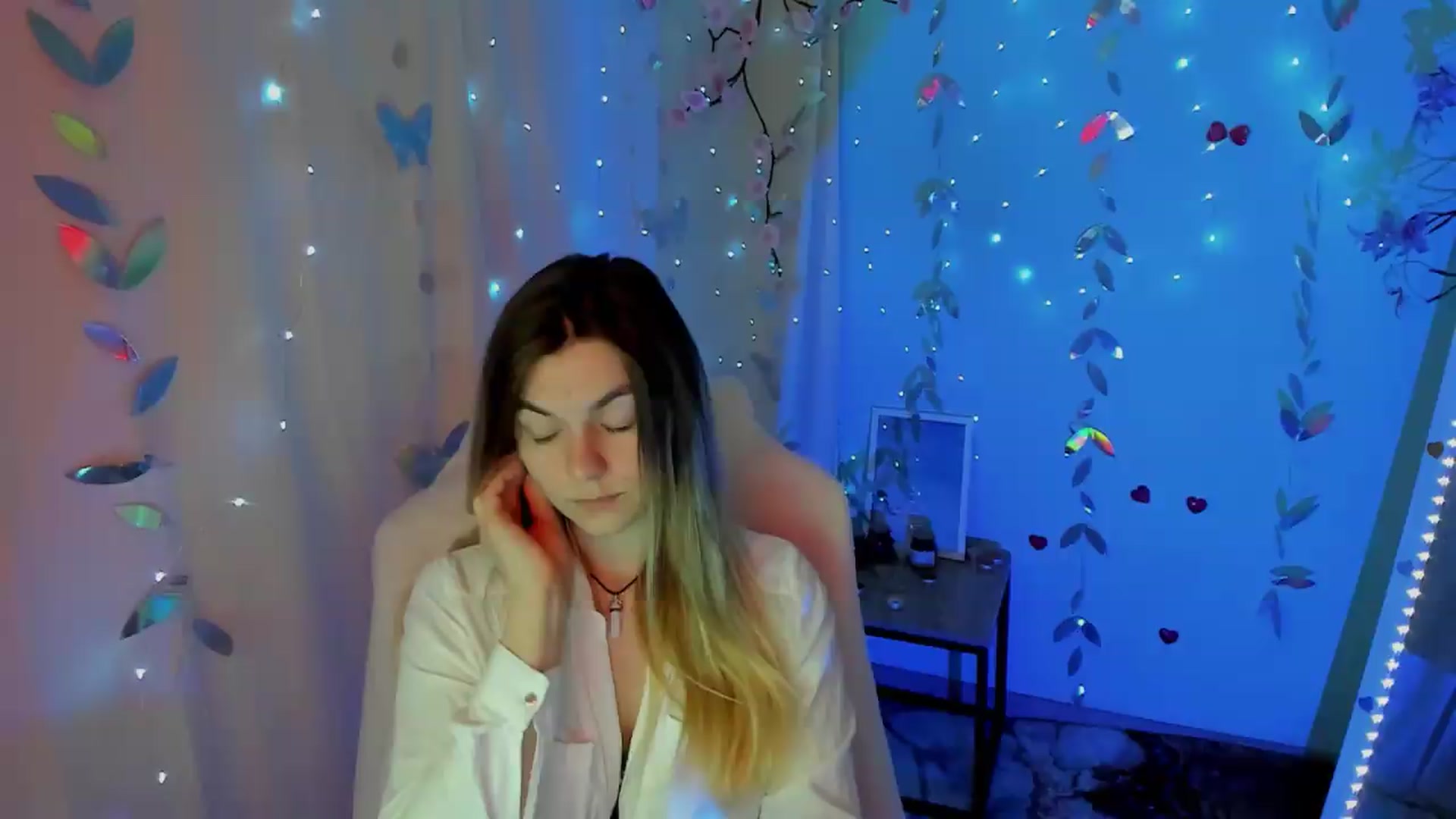 Gallery image thumbnail from Missi_More's myfreecams stream on, 05/11/2026, 10:19 image 17 of 20