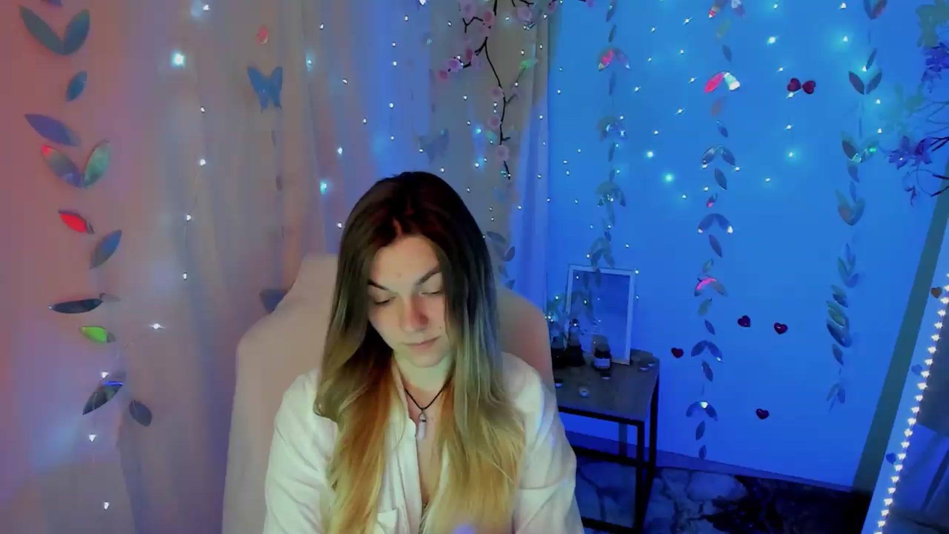 Gallery image thumbnail from Missi_More's myfreecams stream on, 05/11/2026, 11:06 image 3 of 20
