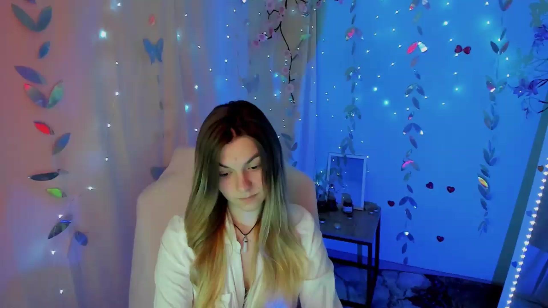 Gallery image thumbnail from Missi_More's myfreecams stream on, 05/11/2026, 11:06 image 5 of 20