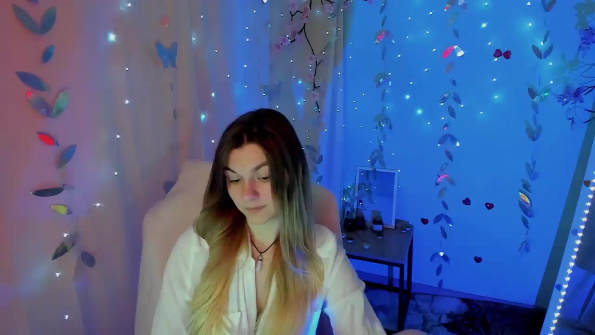 Gallery image thumbnail from Missi_More's myfreecams stream on, 05/11/2026, 11:06 image 2 of 20