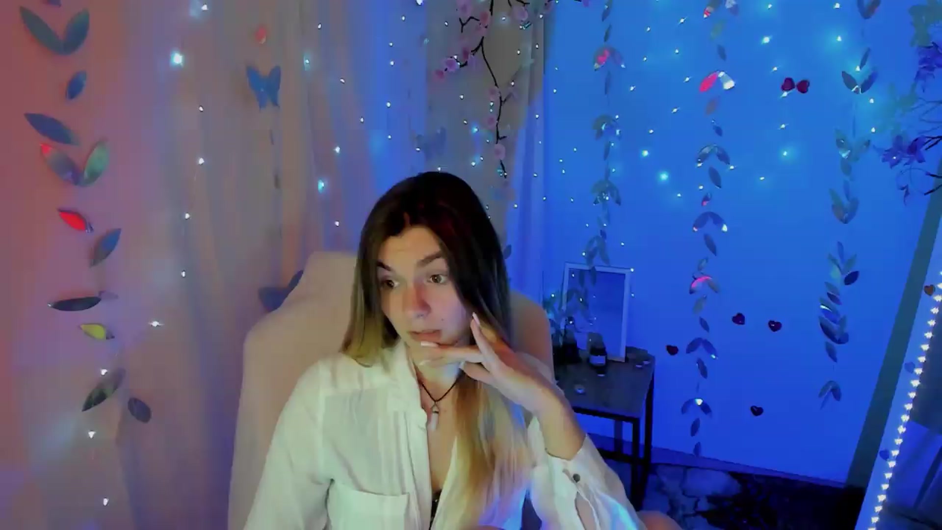 Gallery image thumbnail from Missi_More's myfreecams stream on, 05/11/2026, 11:06 image 1 of 20