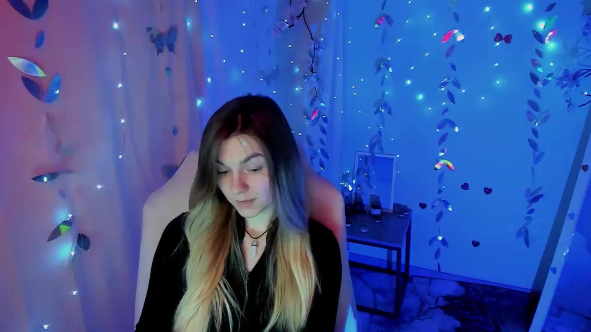Gallery image thumbnail from Missi_More's myfreecams stream on, 05/15/2026, 10:21 image 12 of 20