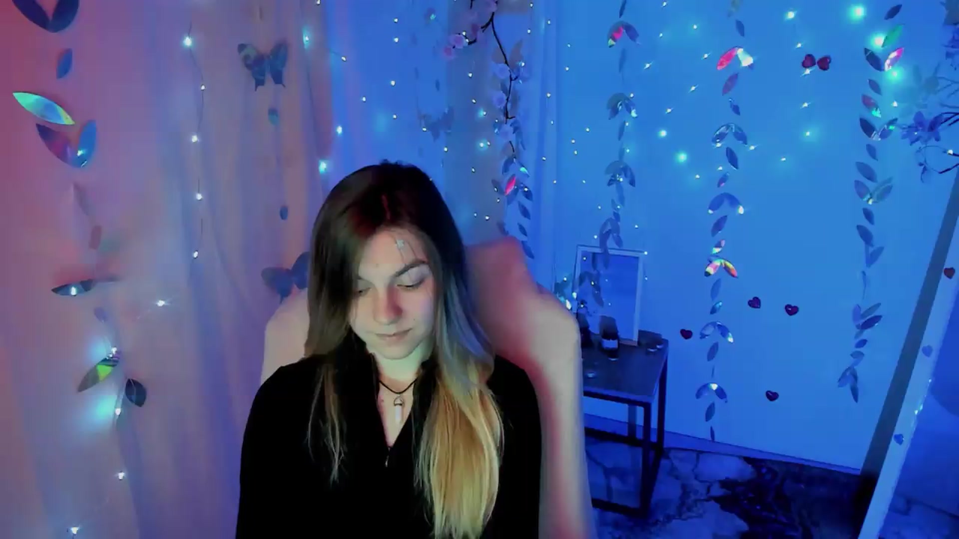 Gallery image thumbnail from Missi_More's myfreecams stream on, 05/15/2026, 10:21 image 15 of 20