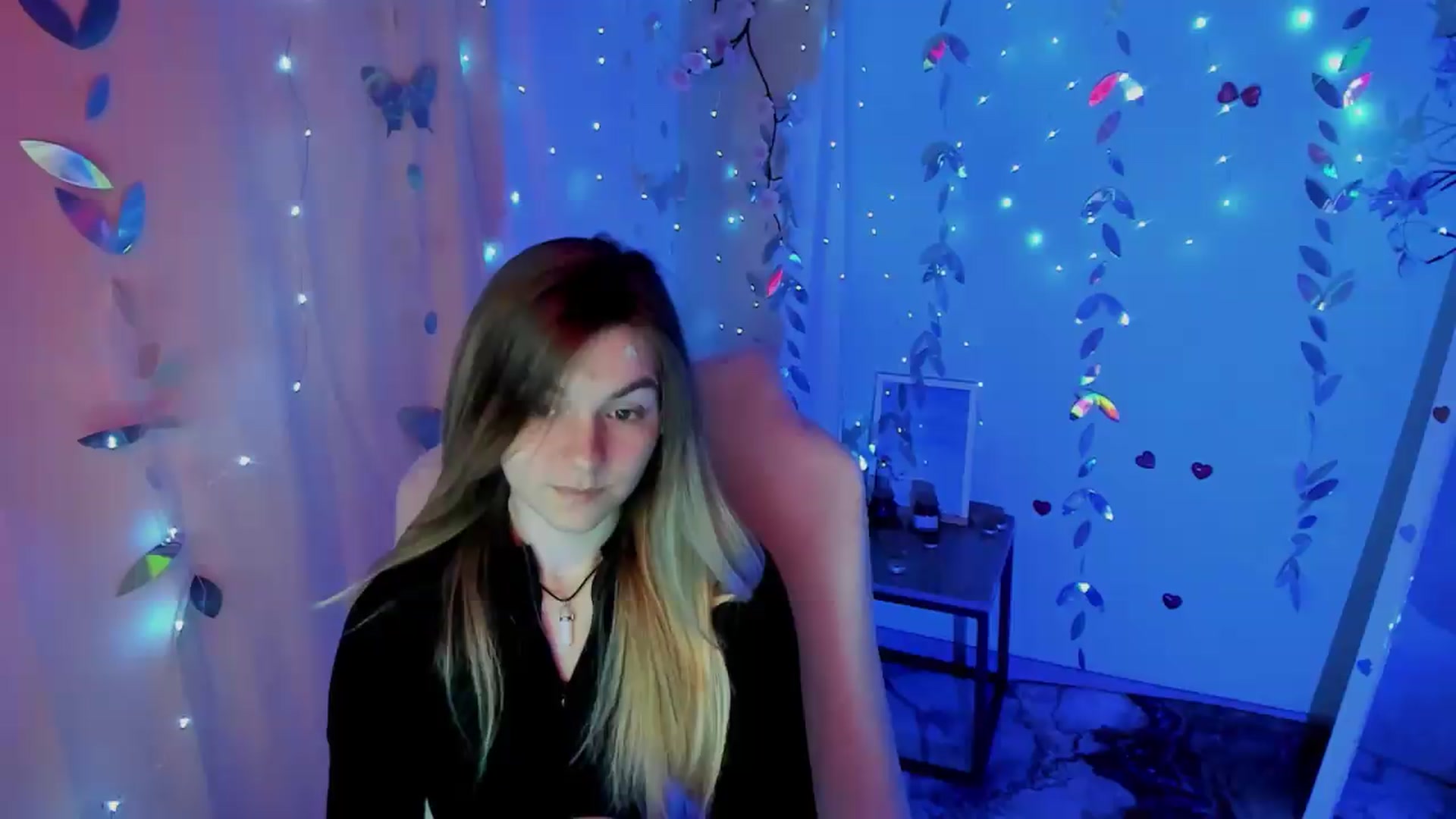 Gallery image thumbnail from Missi_More's myfreecams stream on, 05/15/2026, 10:21 image 10 of 20