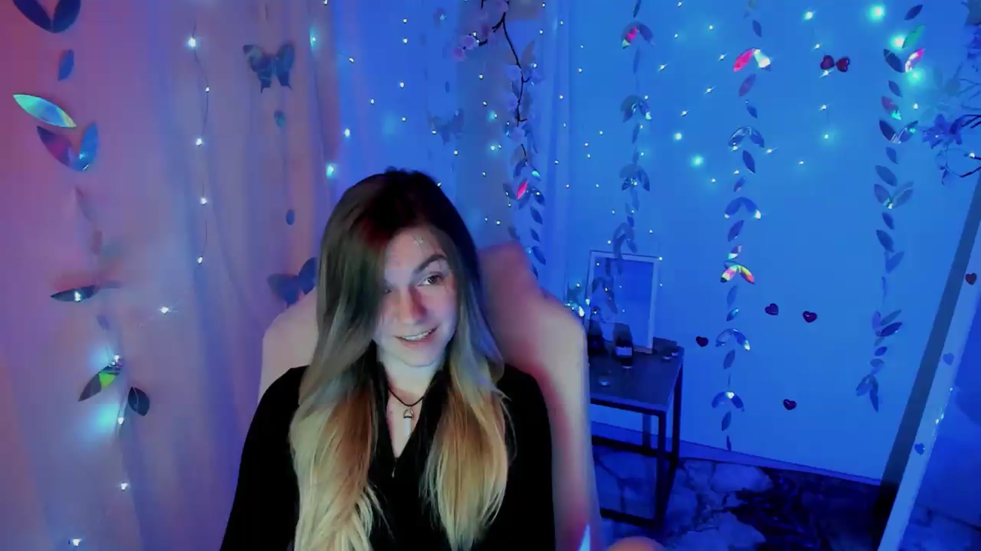 Gallery image thumbnail from Missi_More's myfreecams stream on, 05/15/2026, 10:21 image 16 of 20