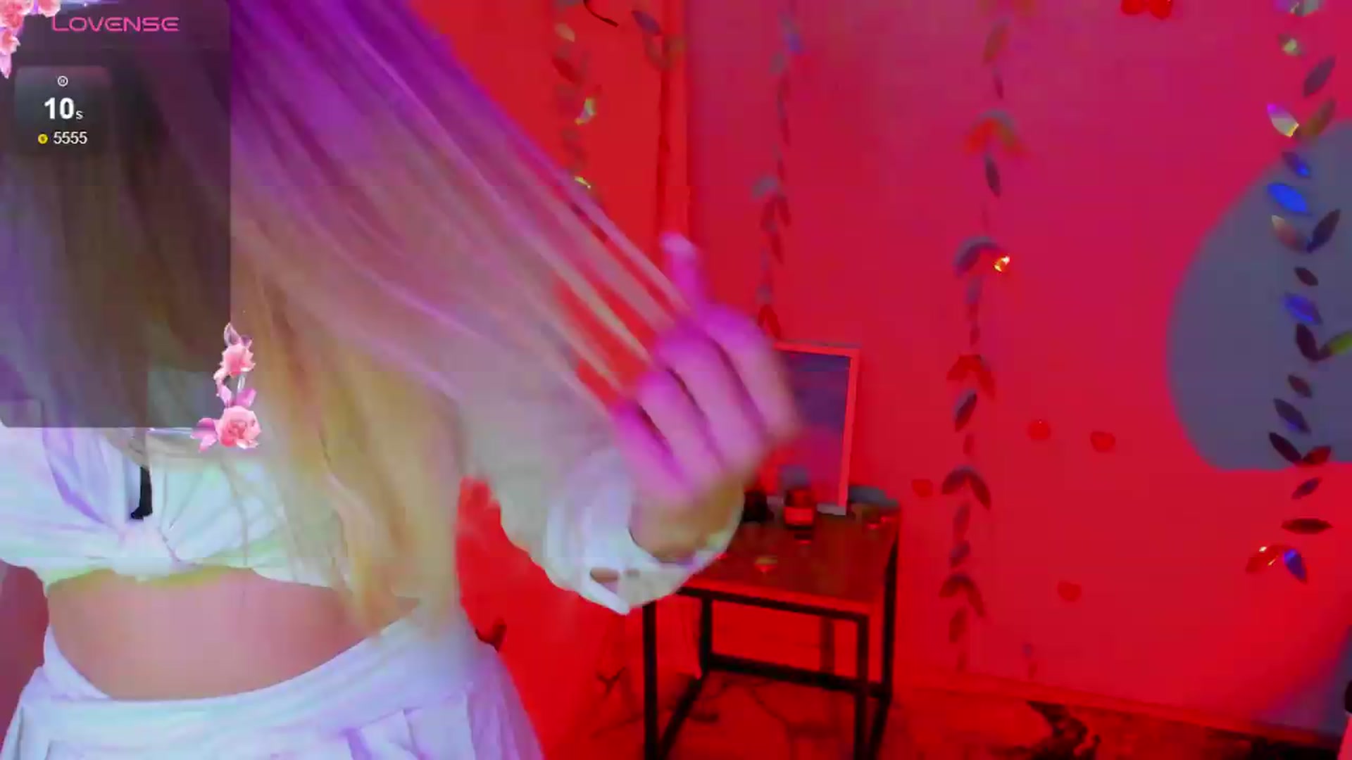 Gallery image thumbnail from Missi_More's myfreecams stream on, 06/22/2026, 11:38 image 1 of 20