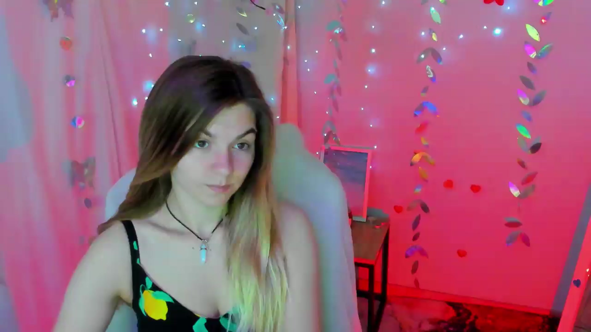 Gallery image thumbnail from Missi_More's myfreecams stream on, 06/25/2026, 11:06 image 15 of 20