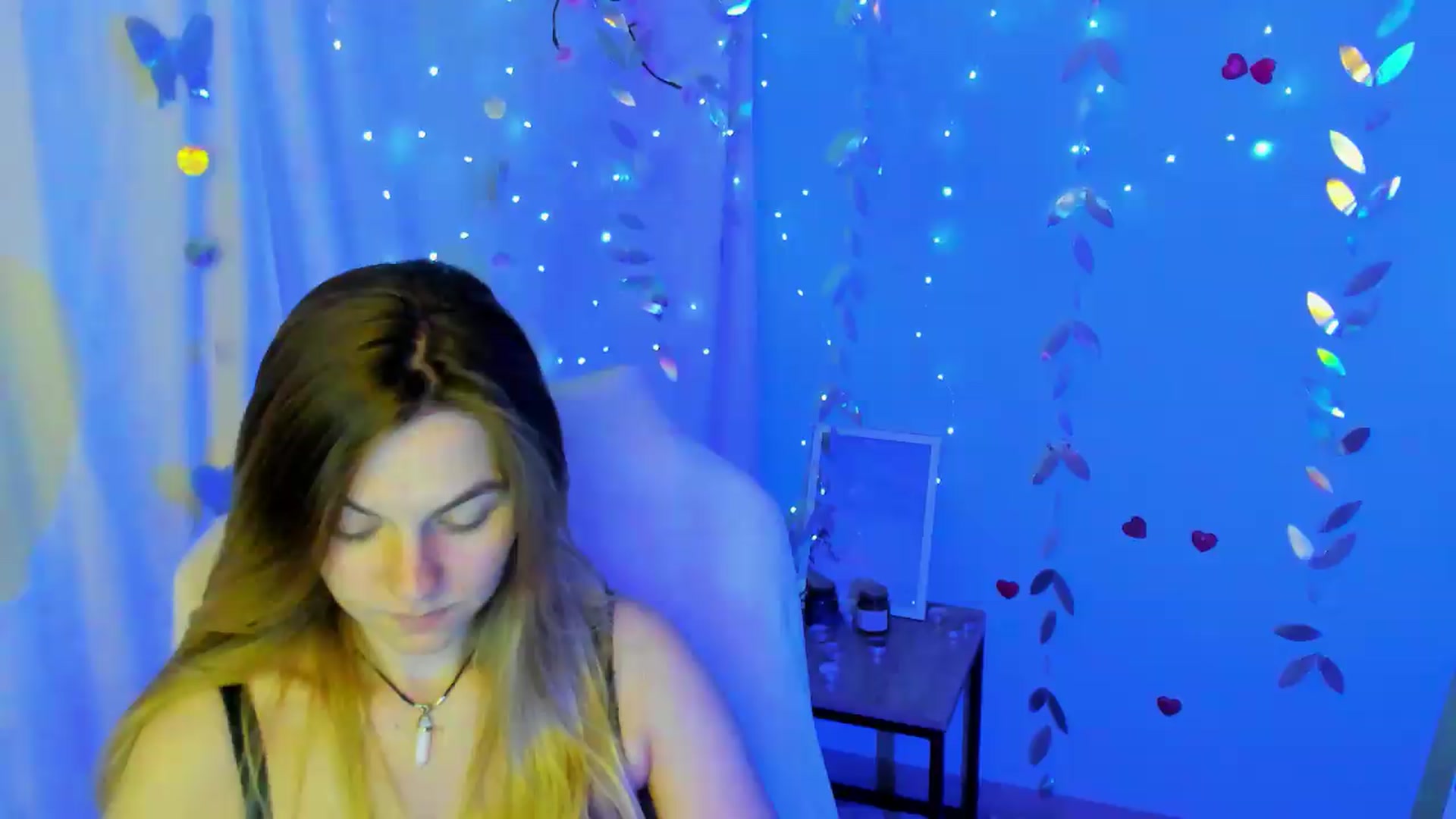 Gallery image thumbnail from Missi_More's myfreecams stream on, 06/28/2026, 11:27 image 17 of 20