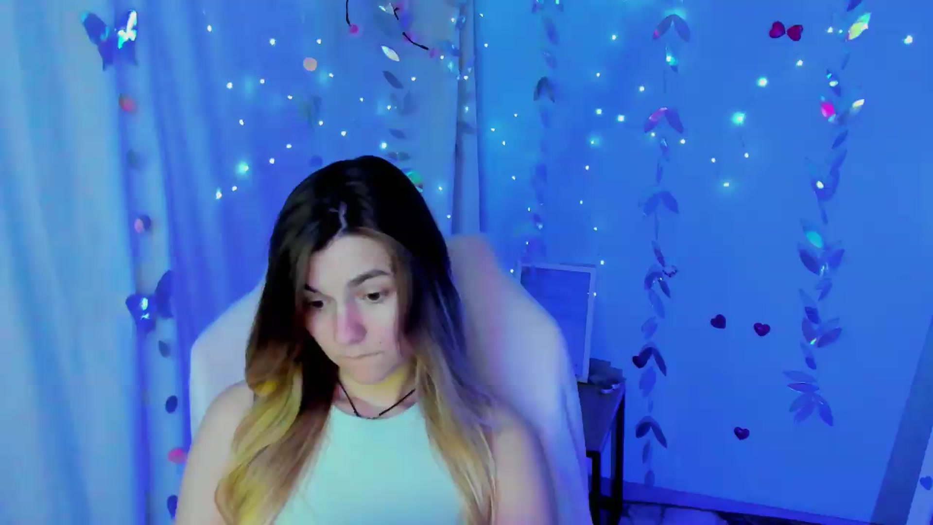 Gallery image thumbnail from Missi_More's myfreecams stream on, 07/02/2026, 11:28 image 11 of 20