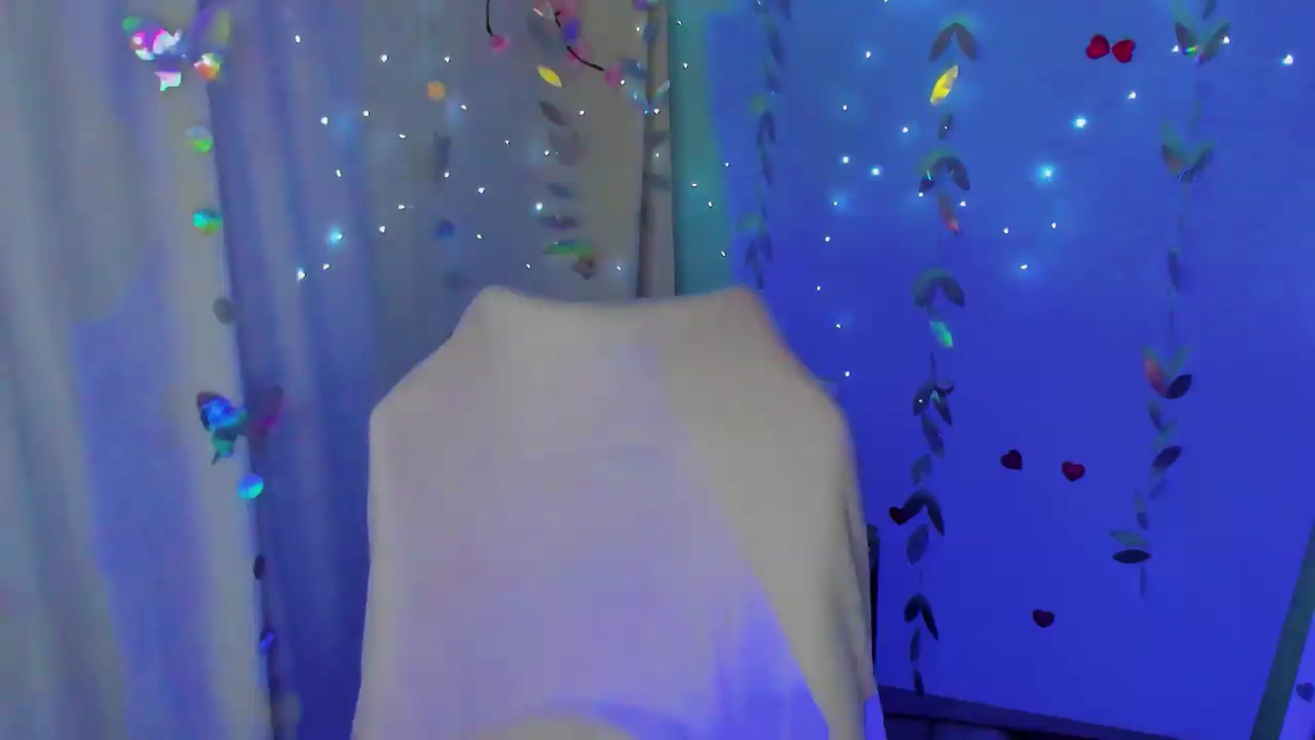 Gallery image thumbnail from Missi_More's myfreecams stream on, 07/05/2026, 10:45 image 10 of 20