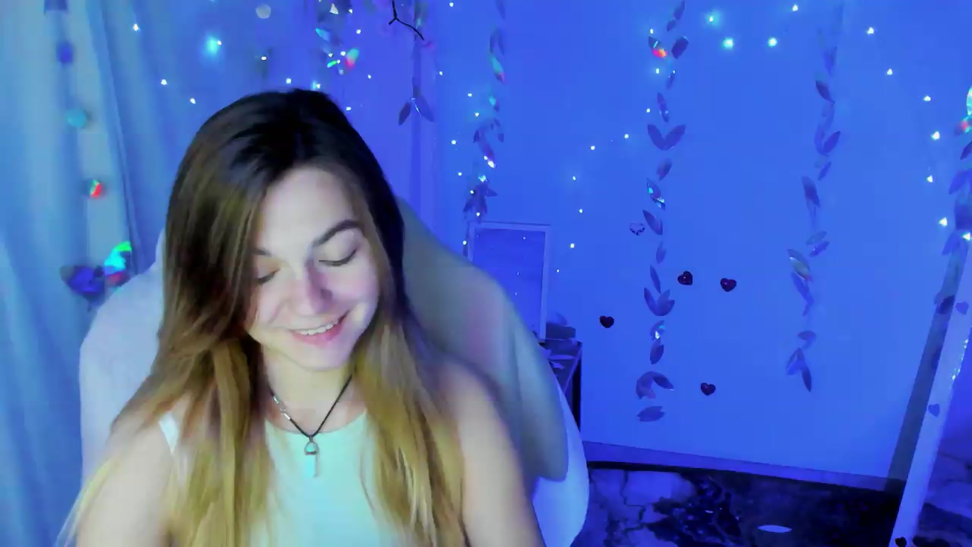 Gallery image thumbnail from Missi_More's myfreecams stream on, 09/09/2026, 08:44 image 8 of 20