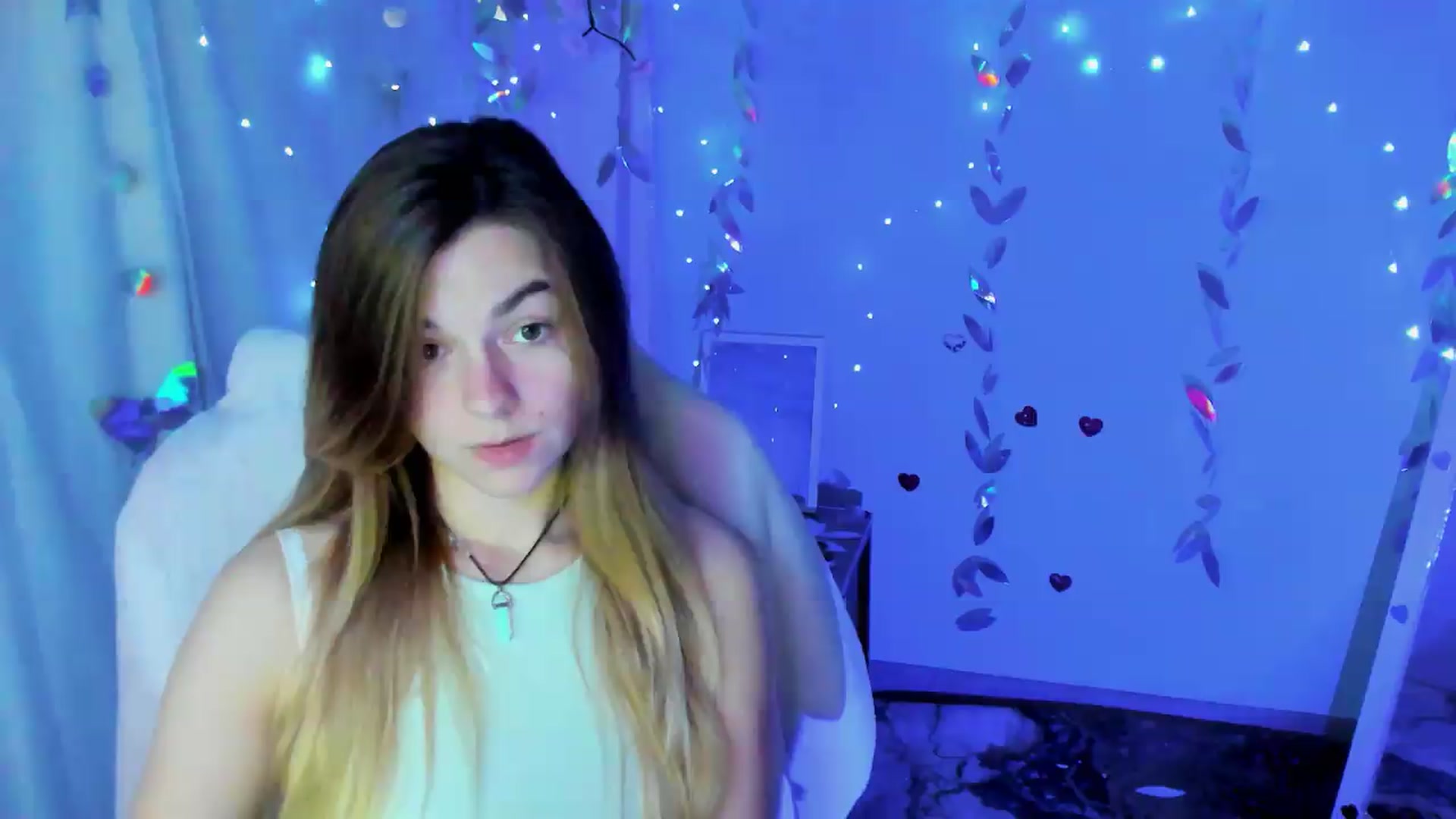 Gallery image thumbnail from Missi_More's myfreecams stream on, 09/09/2026, 08:44 image 9 of 20
