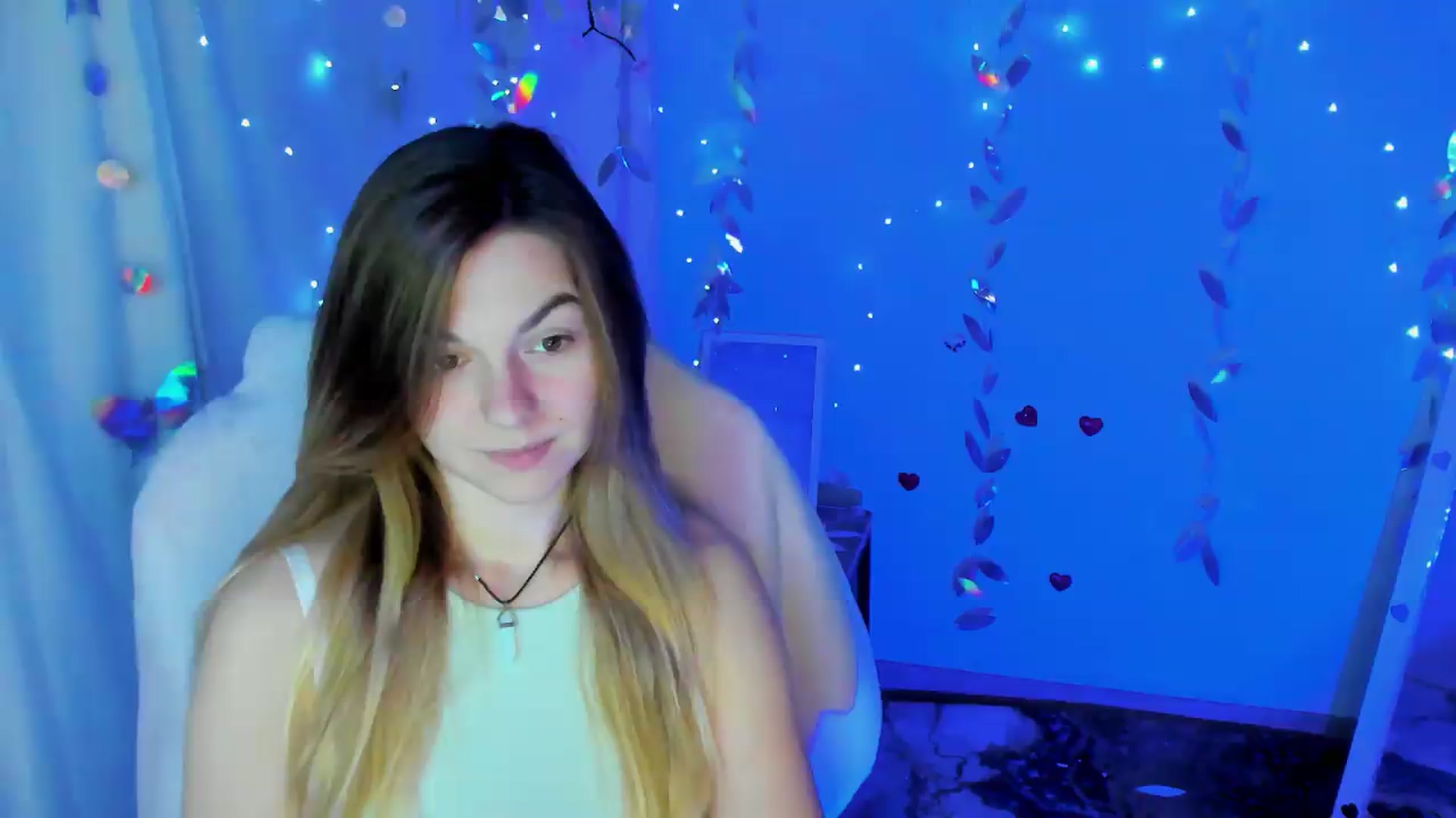 Gallery image thumbnail from Missi_More's myfreecams stream on, 09/09/2026, 08:44 image 7 of 20