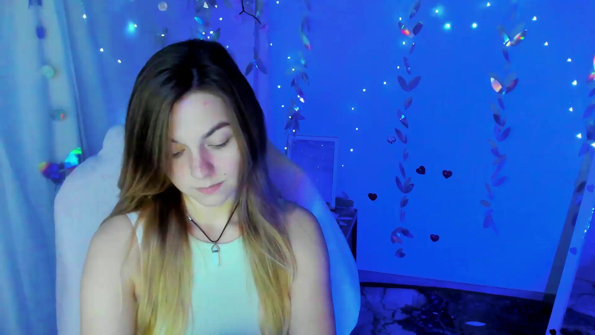 Gallery image thumbnail from Missi_More's myfreecams stream on, 09/09/2026, 08:44 image 18 of 20