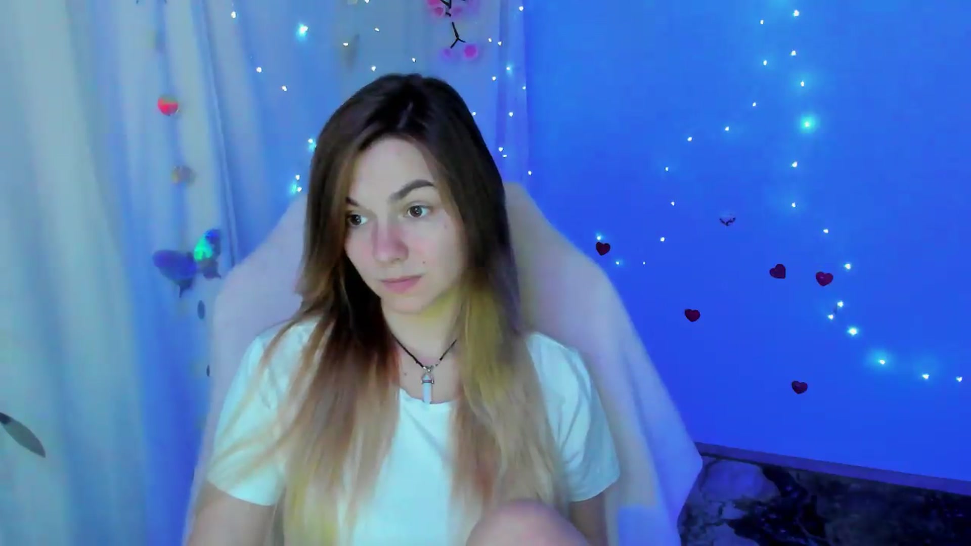 Gallery image thumbnail from Missi_More's myfreecams stream on, 09/11/2026, 11:39 image 11 of 20