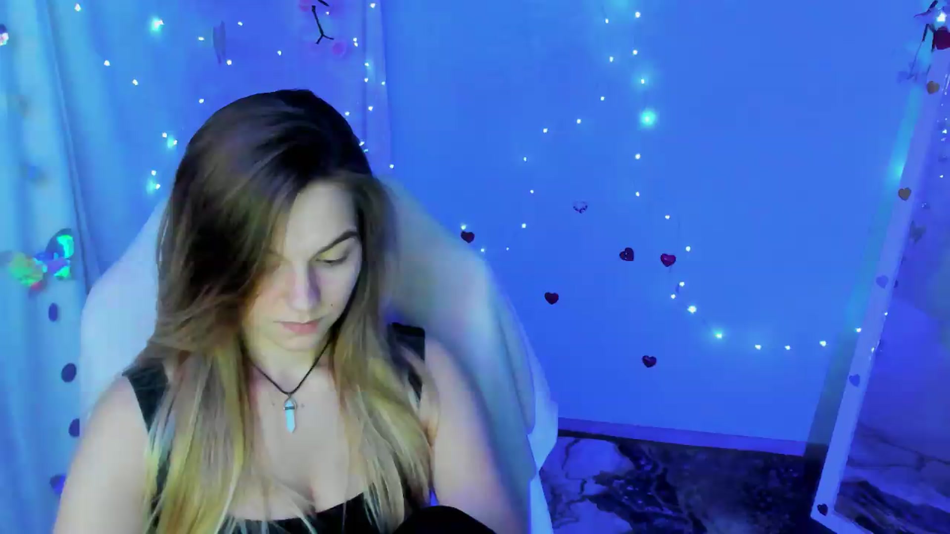 Gallery image thumbnail from Missi_More's myfreecams stream on, 09/12/2026, 11:41 image 13 of 20