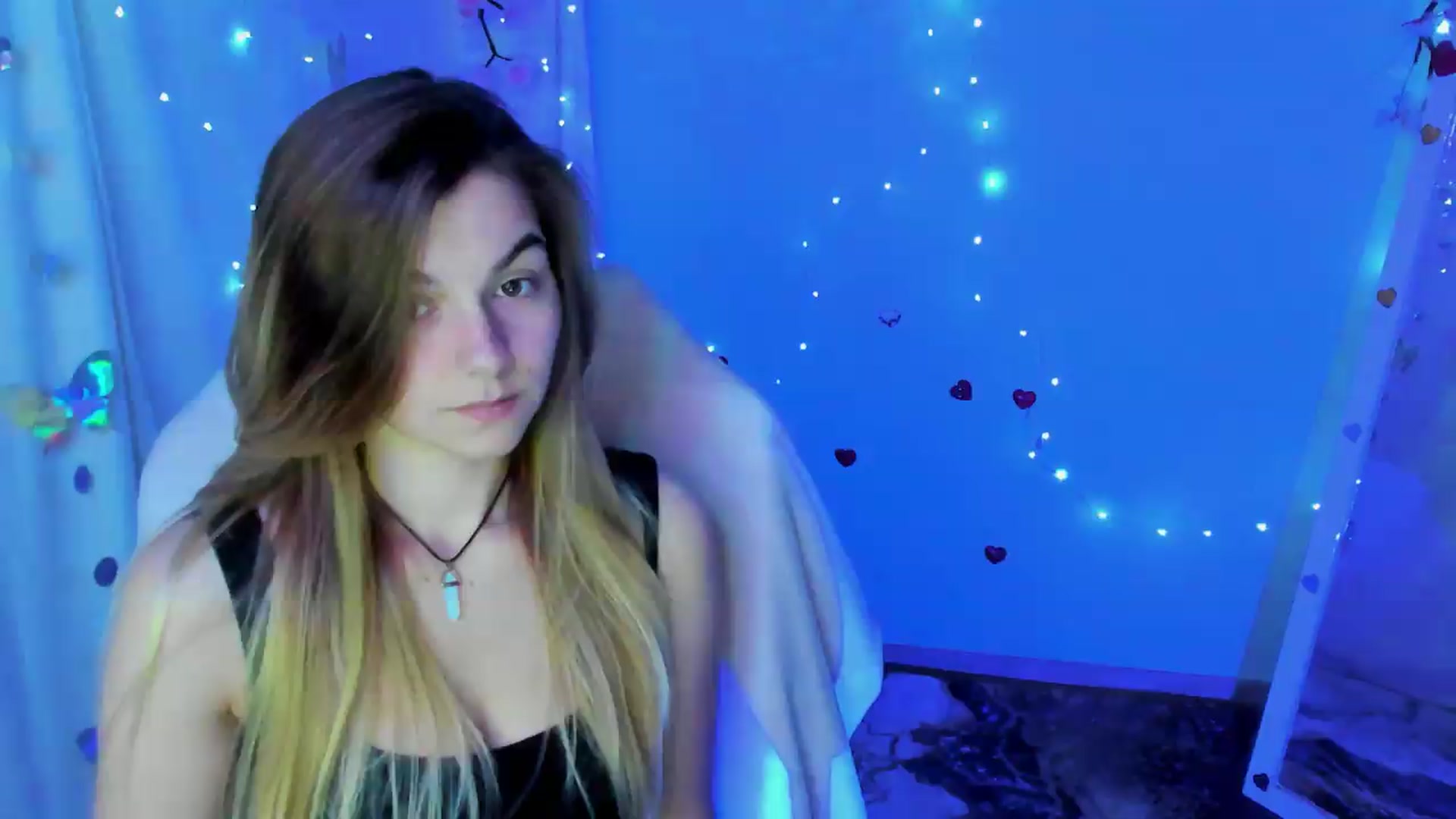 Gallery image thumbnail from Missi_More's myfreecams stream on, 09/12/2026, 11:41 image 9 of 20