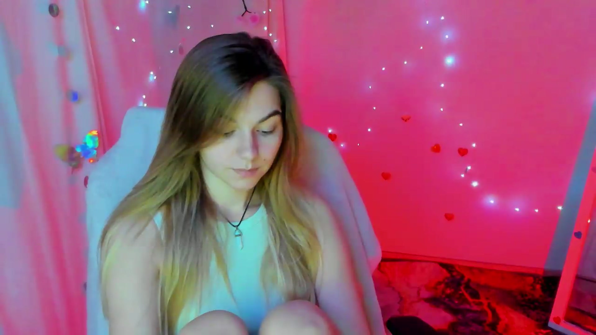 Gallery image thumbnail from Missi_More's myfreecams stream on, 09/13/2026, 08:56 image 16 of 20