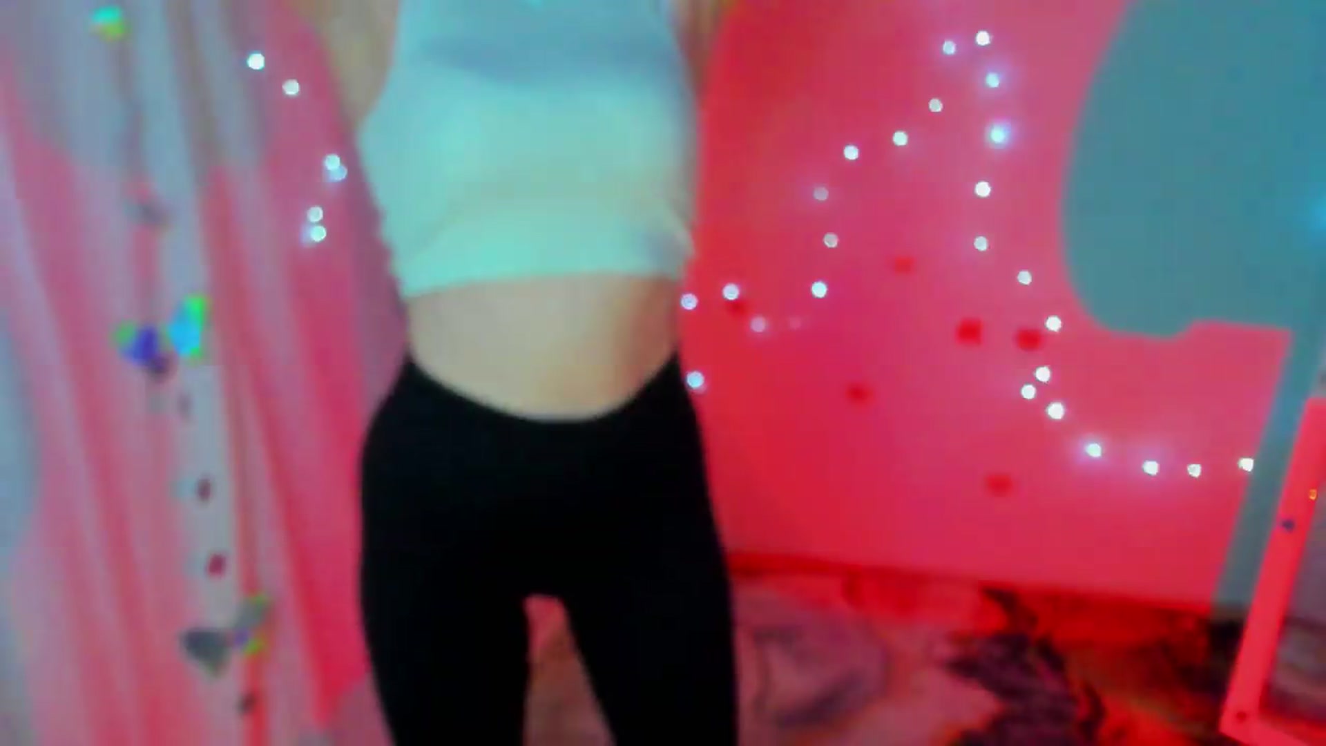 Gallery image thumbnail from Missi_More's myfreecams stream on, 09/13/2026, 08:56 image 6 of 20