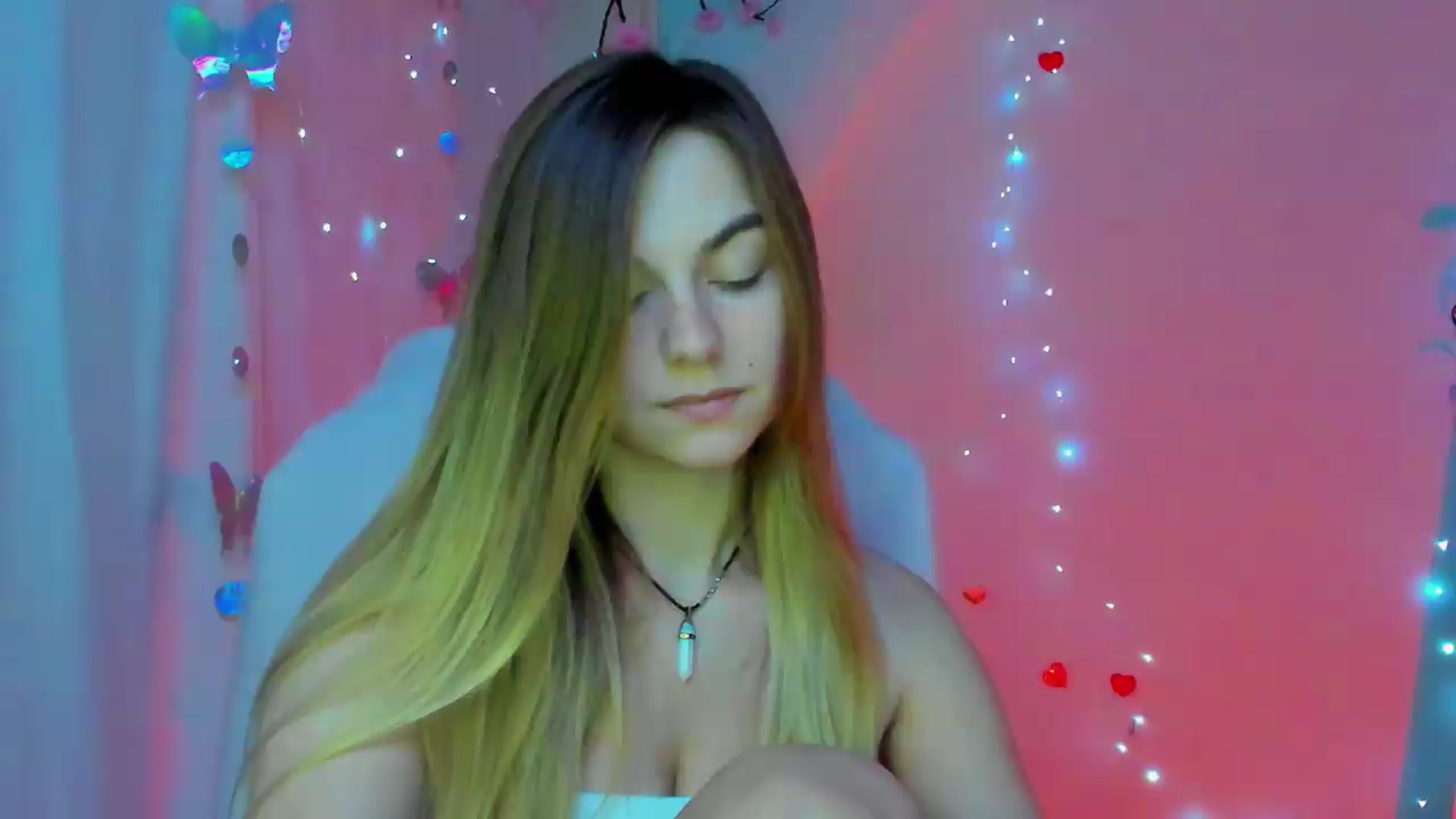 Gallery image thumbnail from Missi_More's myfreecams stream on, 09/20/2026, 11:28 image 12 of 20