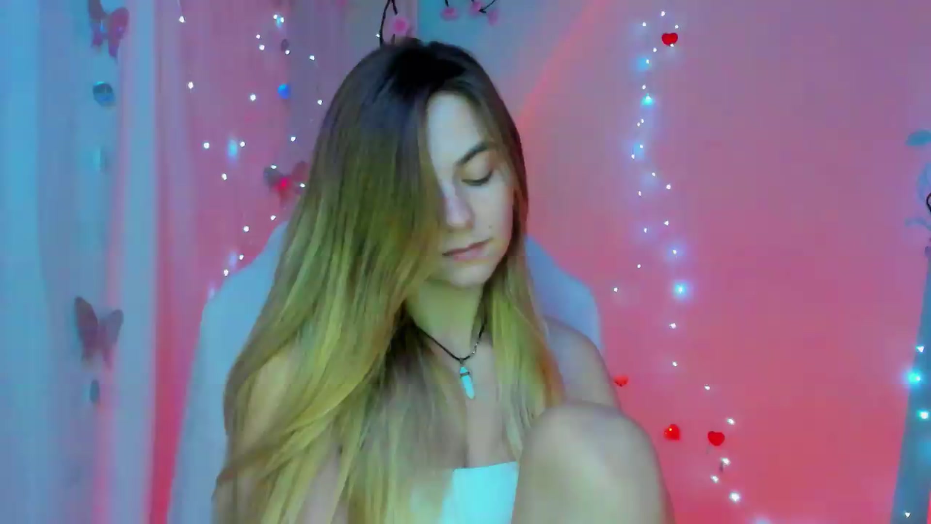 Gallery image thumbnail from Missi_More's myfreecams stream on, 09/20/2026, 11:28 image 10 of 20
