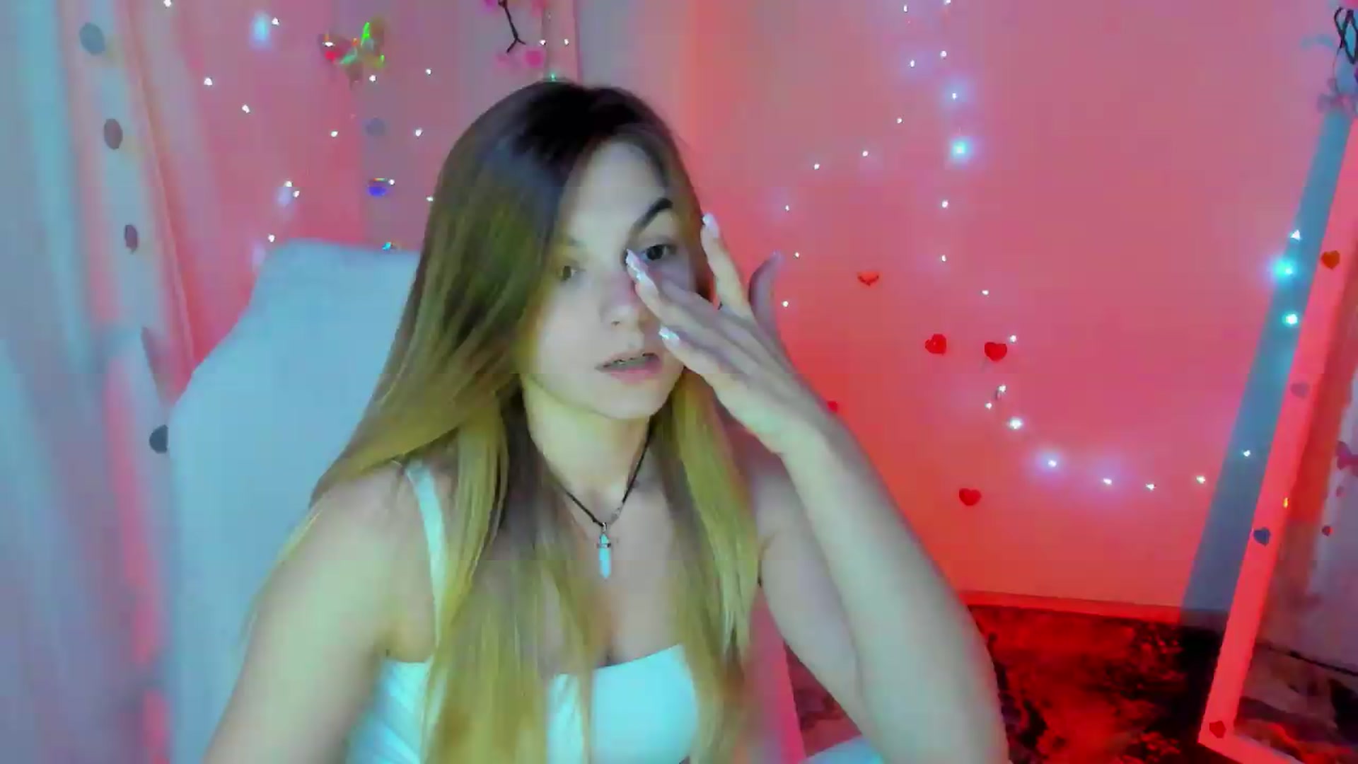 Gallery image thumbnail from Missi_More's myfreecams stream on, 09/20/2026, 11:28 image 19 of 20