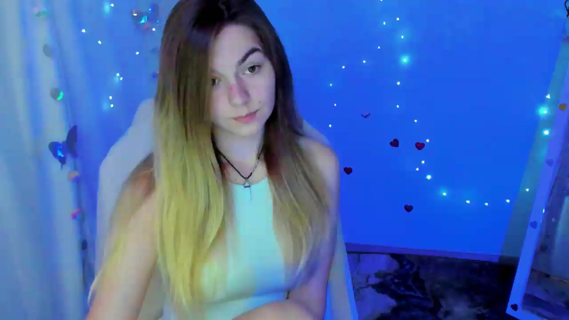 Gallery image thumbnail from Missi_More's myfreecams stream on, 09/21/2026, 07:59 image 1 of 20