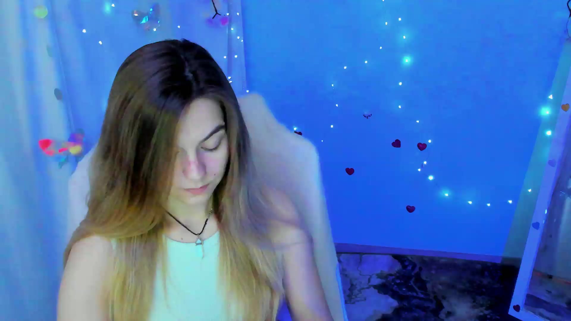 Gallery image thumbnail from Missi_More's myfreecams stream on, 09/21/2026, 07:59 image 16 of 20