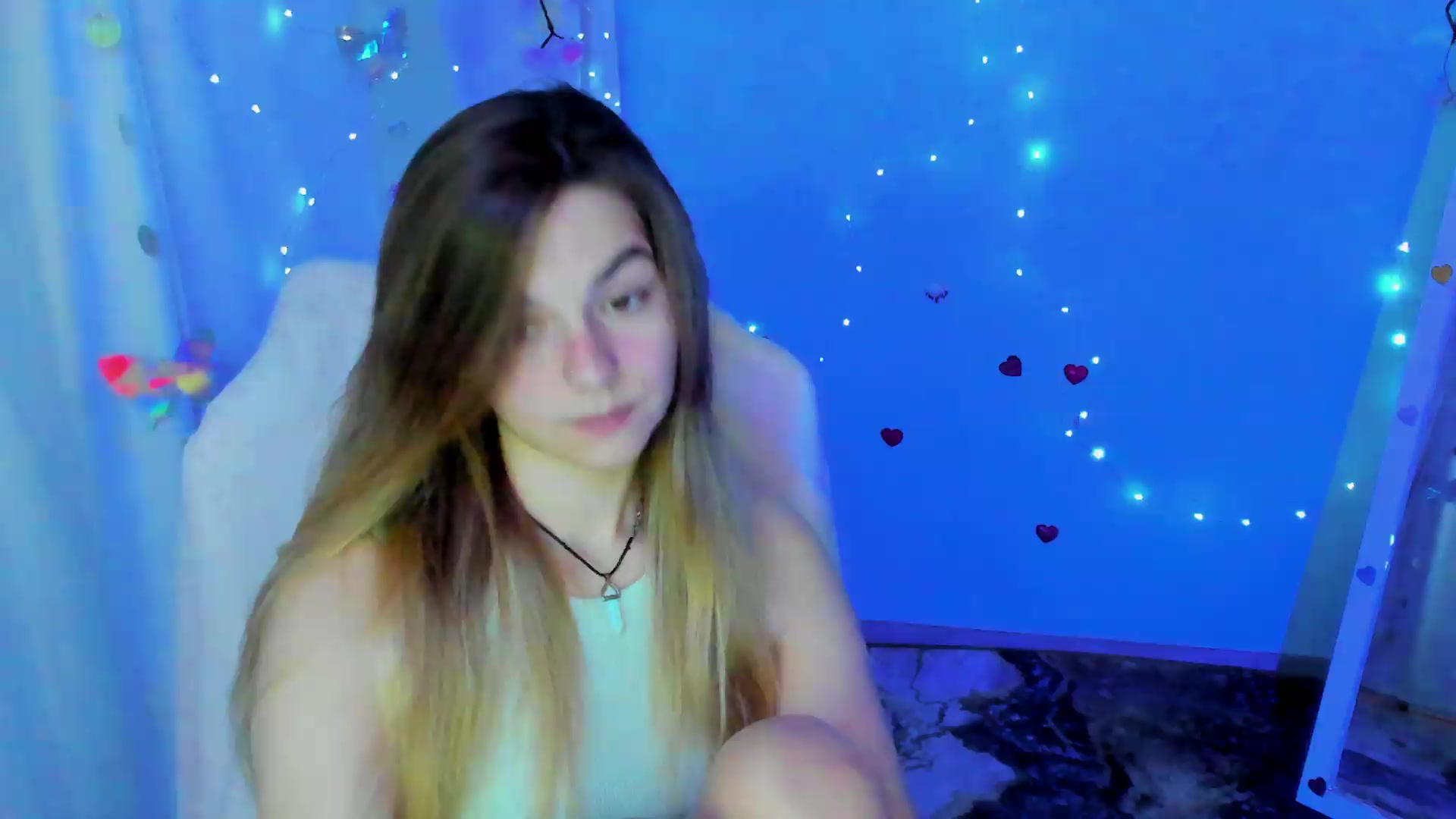 Gallery image thumbnail from Missi_More's myfreecams stream on, 09/21/2026, 07:59 image 19 of 20