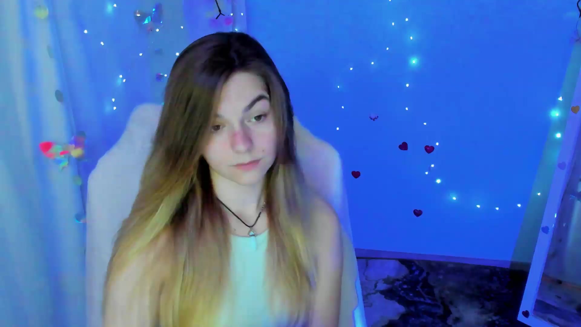 Gallery image thumbnail from Missi_More's myfreecams stream on, 09/21/2026, 07:59 image 18 of 20
