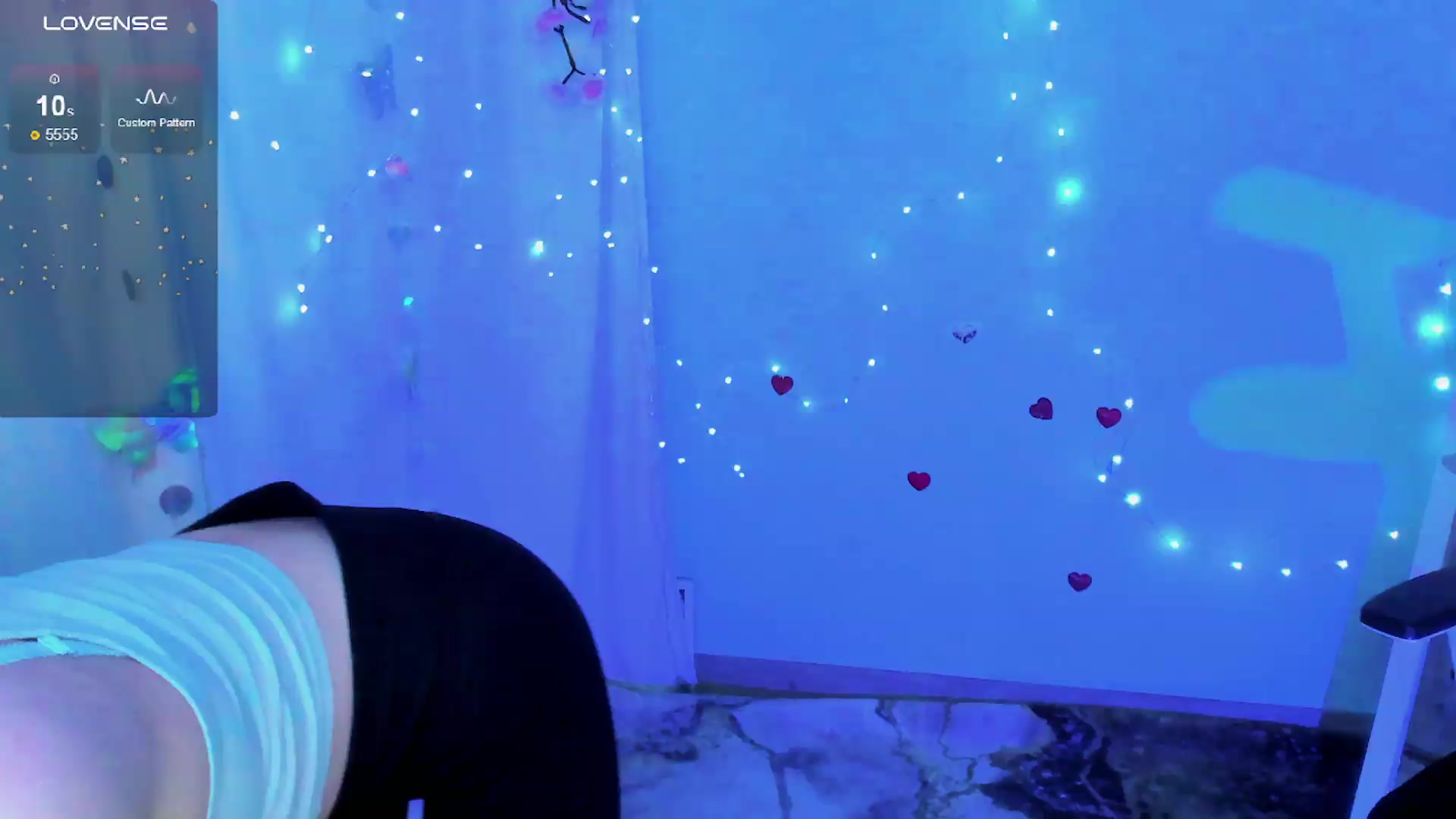 Gallery image thumbnail from Missi_More's myfreecams stream on, 09/21/2026, 10:11 image 18 of 20