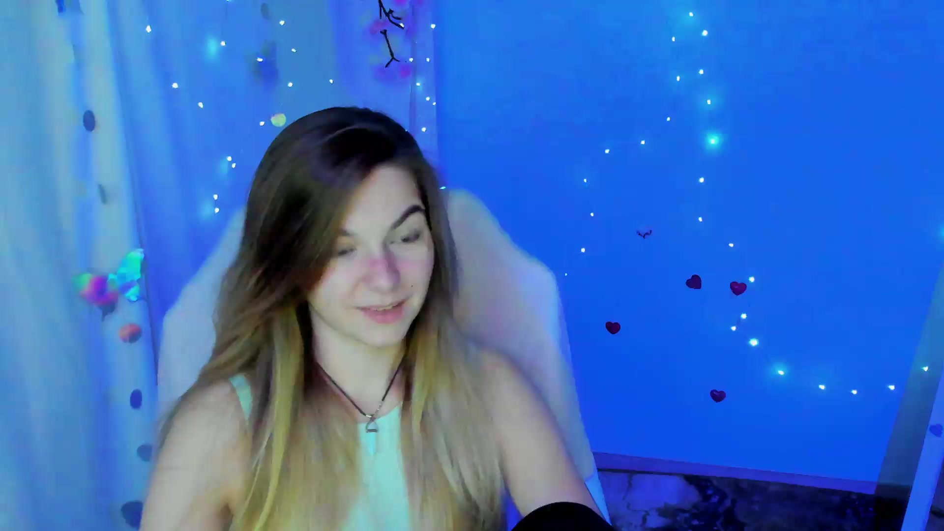 Gallery image thumbnail from Missi_More's myfreecams stream on, 09/21/2026, 10:35 image 8 of 20