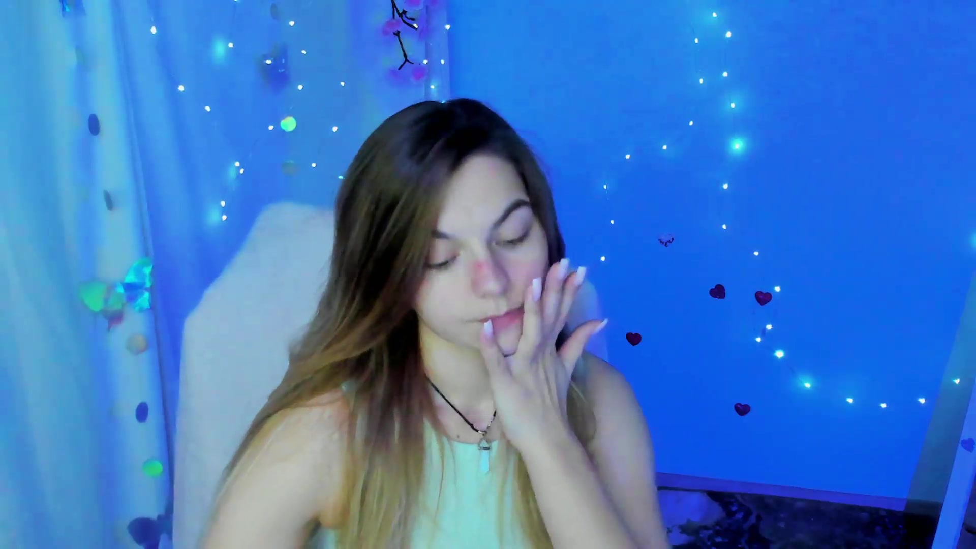 Gallery image thumbnail from Missi_More's myfreecams stream on, 09/21/2026, 10:35 image 18 of 20