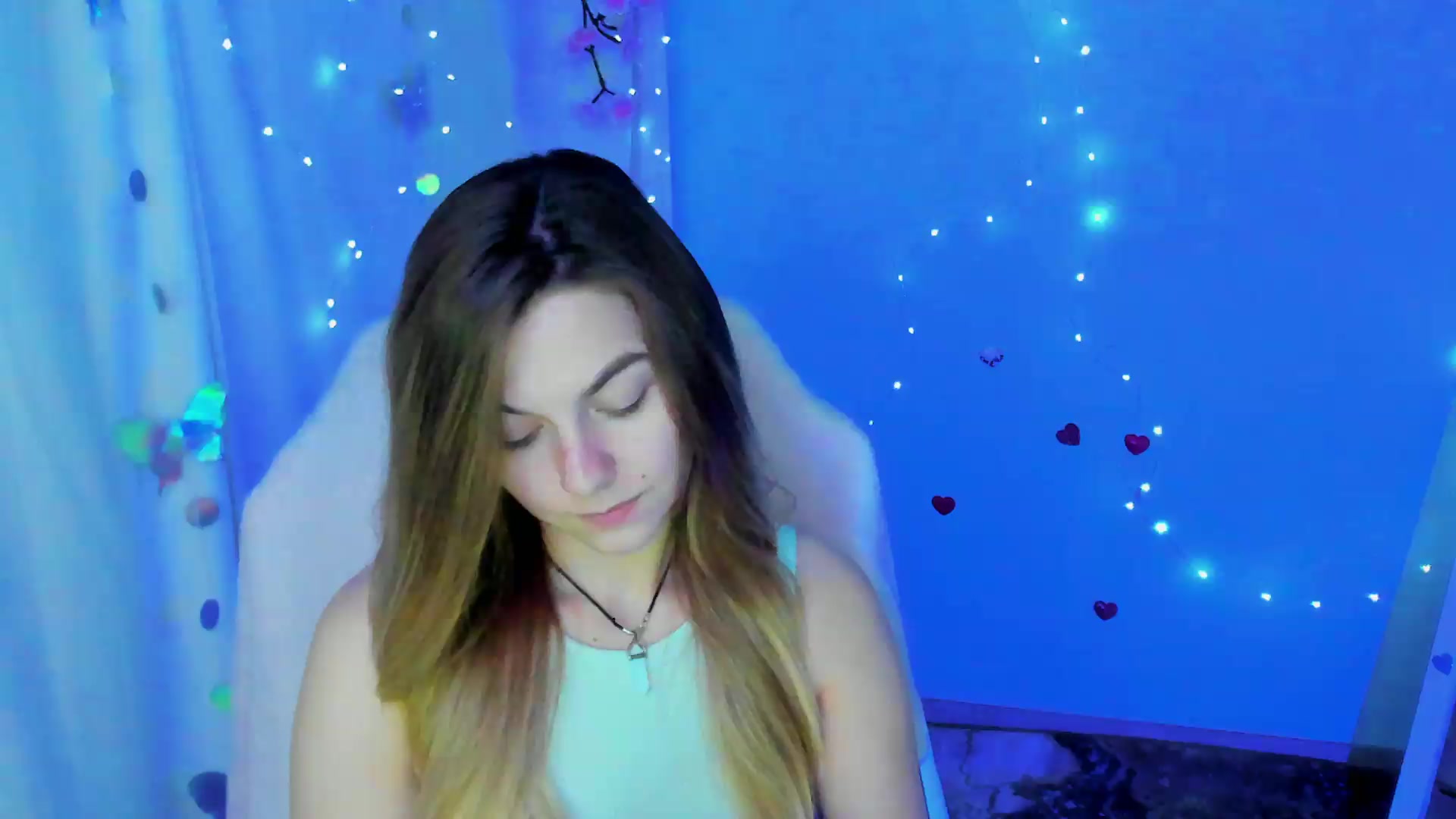 Gallery image thumbnail from Missi_More's myfreecams stream on, 09/21/2026, 10:35 image 20 of 20