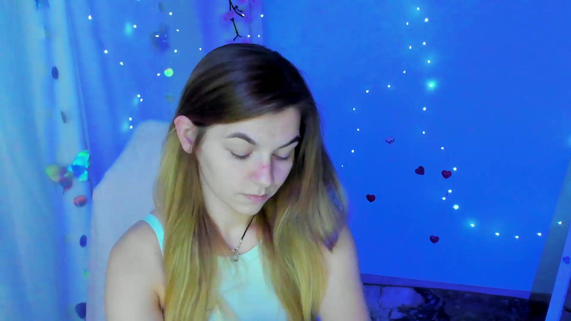 Gallery image thumbnail from Missi_More's myfreecams stream on, 09/21/2026, 10:35 image 16 of 20
