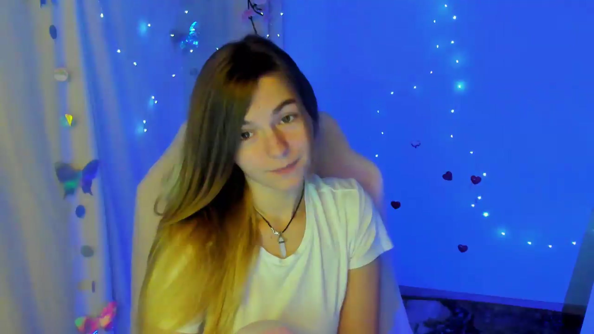 Gallery image thumbnail from Missi_More's myfreecams stream on, 09/22/2026, 06:47 image 15 of 20