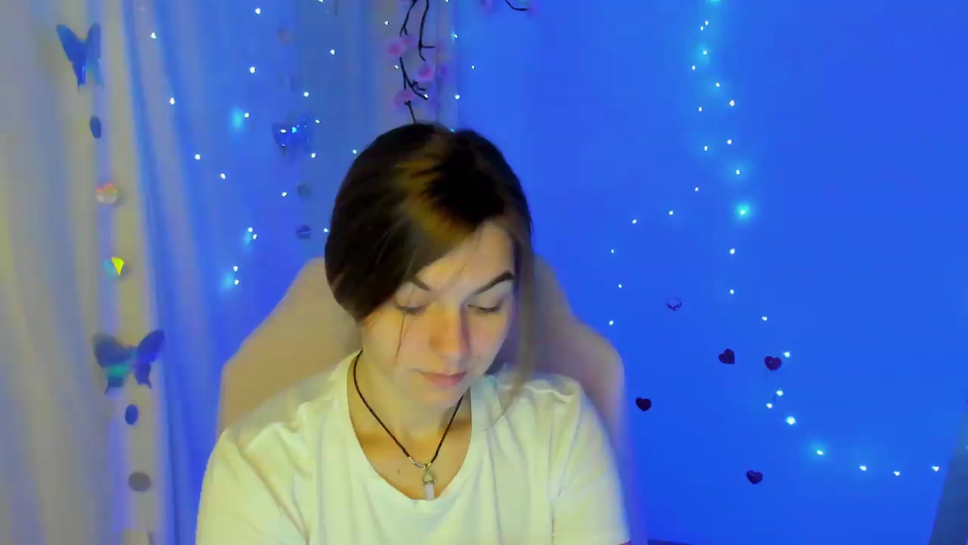 Gallery image thumbnail from Missi_More's myfreecams stream on, 09/22/2026, 06:47 image 4 of 20