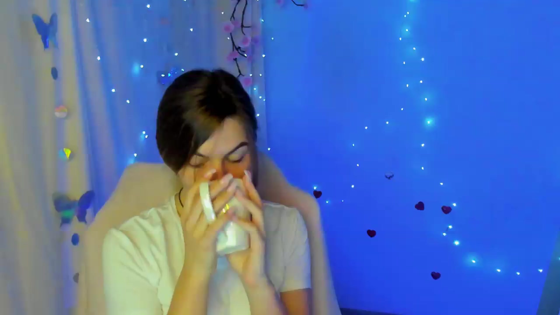 Gallery image thumbnail from Missi_More's myfreecams stream on, 09/22/2026, 06:47 image 7 of 20
