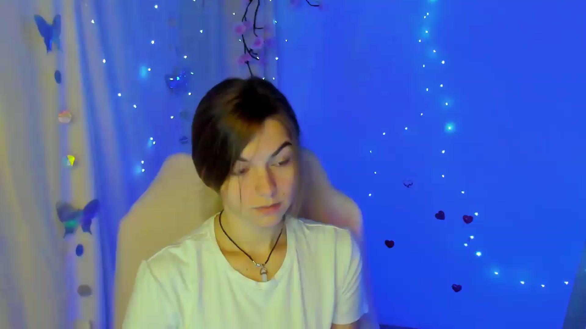 Gallery image thumbnail from Missi_More's myfreecams stream on, 09/22/2026, 06:47 image 10 of 20