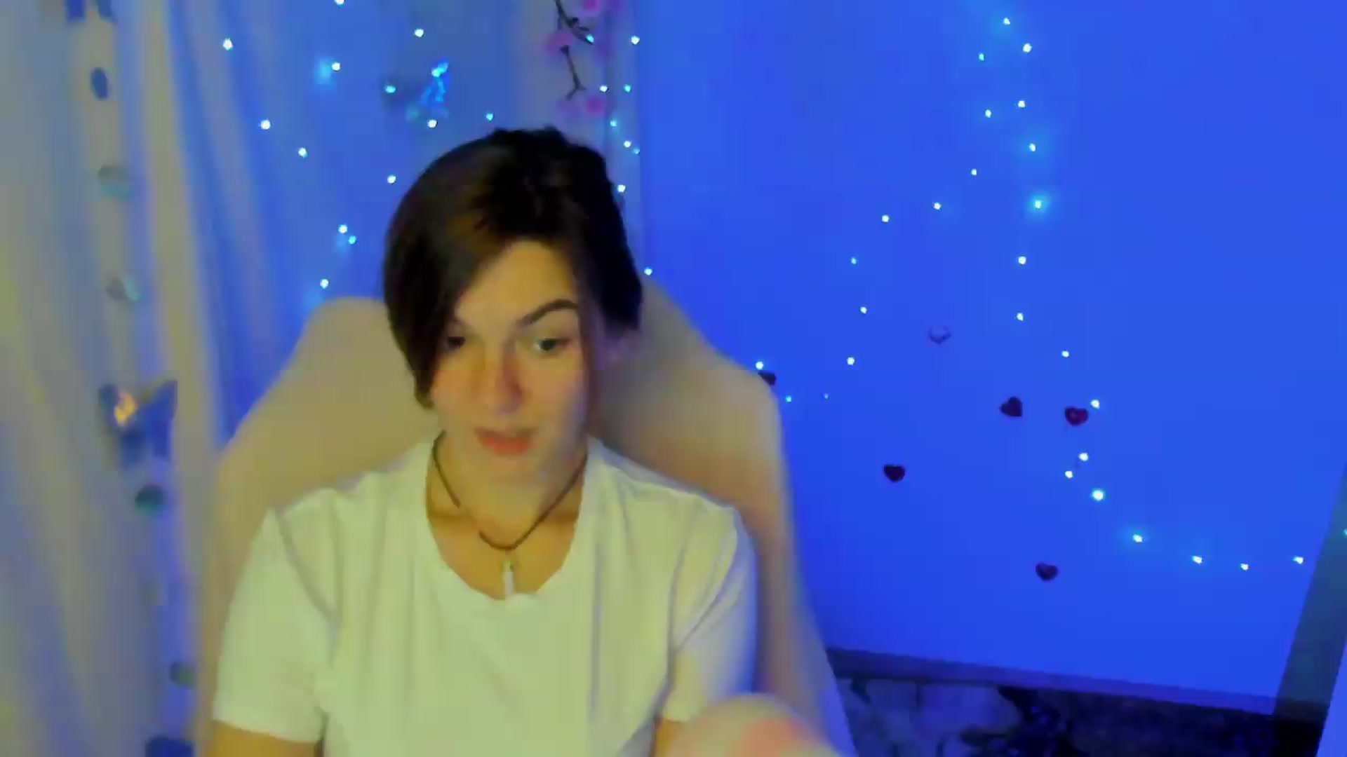 Gallery image thumbnail from Missi_More's myfreecams stream on, 09/22/2026, 11:46 image 3 of 20
