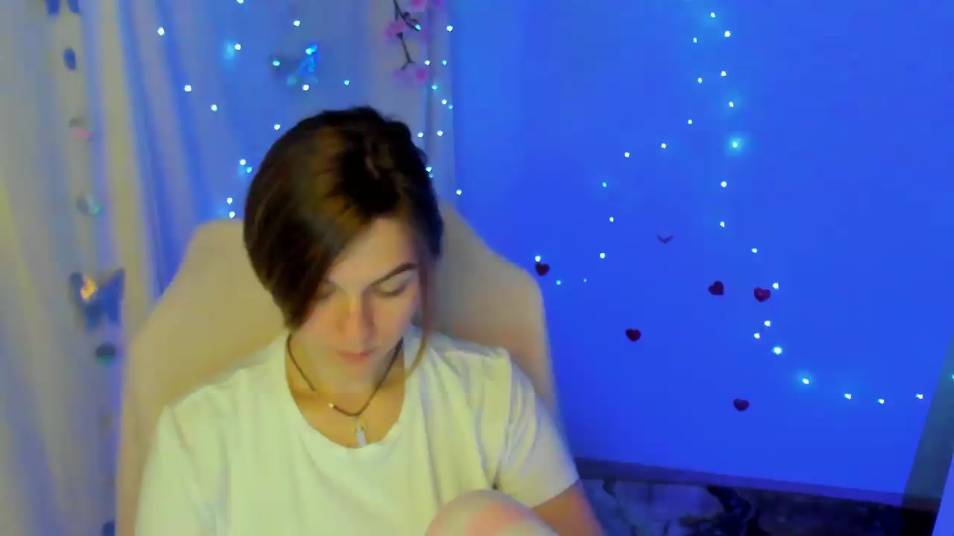 Gallery image thumbnail from Missi_More's myfreecams stream on, 09/22/2026, 11:46 image 4 of 20