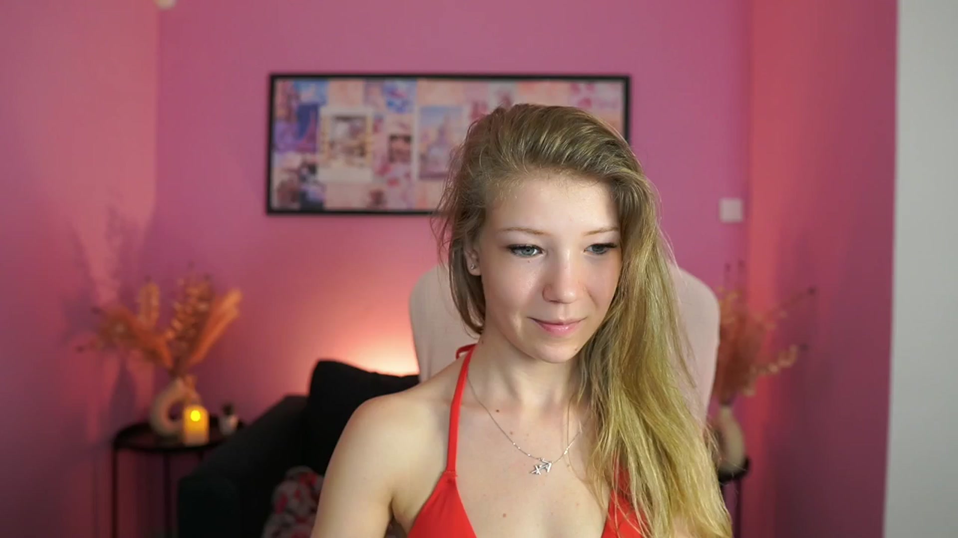 Gallery image thumbnail from Missicute's myfreecams stream on, 05/03/2025, 17:03 image 20 of 20