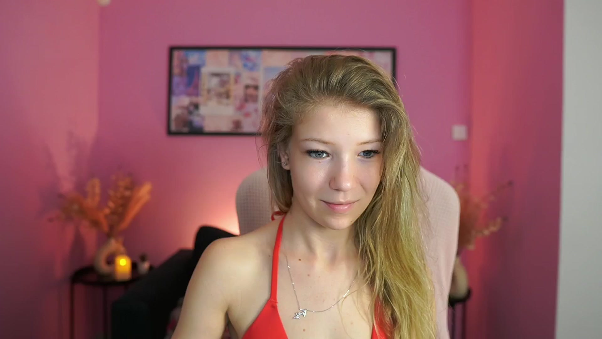 Gallery image thumbnail from Missicute's myfreecams stream on, 05/03/2025, 17:03 image 9 of 20