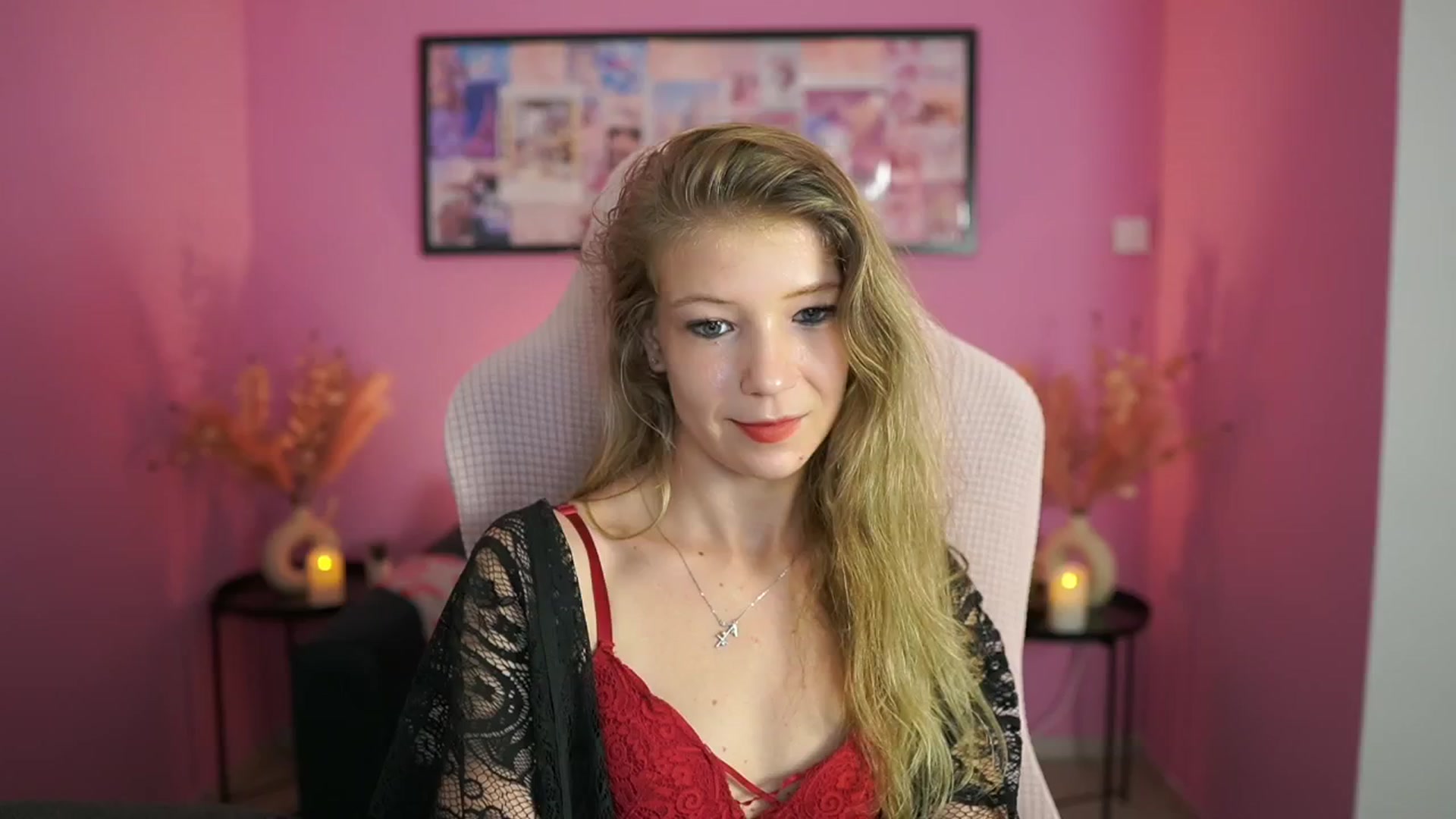 Gallery image thumbnail from Missicute's myfreecams stream on, 06/09/2025, 20:51 image 20 of 20