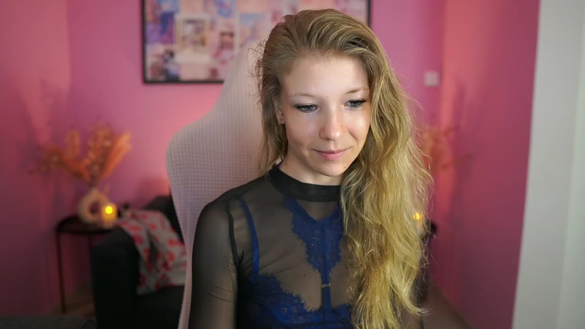 Gallery image thumbnail from Missicute's myfreecams stream on, 06/20/2025, 19:54 image 19 of 20
