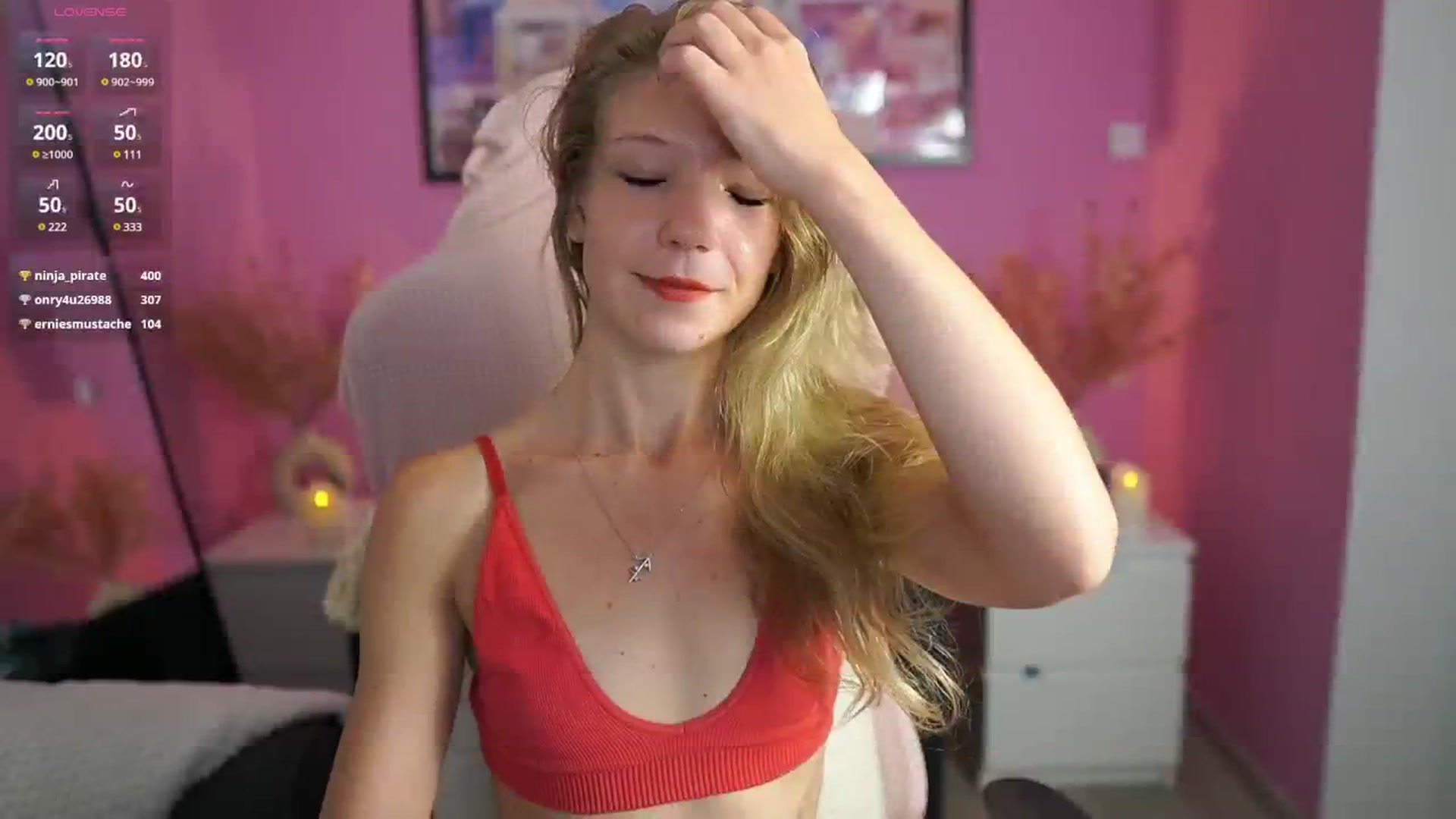 Gallery image thumbnail from Missicute's myfreecams stream on, 07/20/2025, 23:48 image 11 of 20